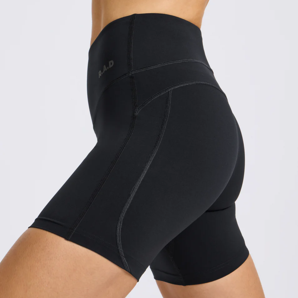 SUPEKNIT™ HIGH-RISE TRAINING SHORT 6” BLACK - Image 4